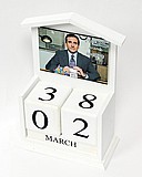 תאריכון קוביות שולחני תאריכון קוביות שולחני